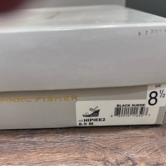 Marc Fisher- Hipiee 2 black, suede, wedge sandal, size 8.5 - Picture 2 of 8